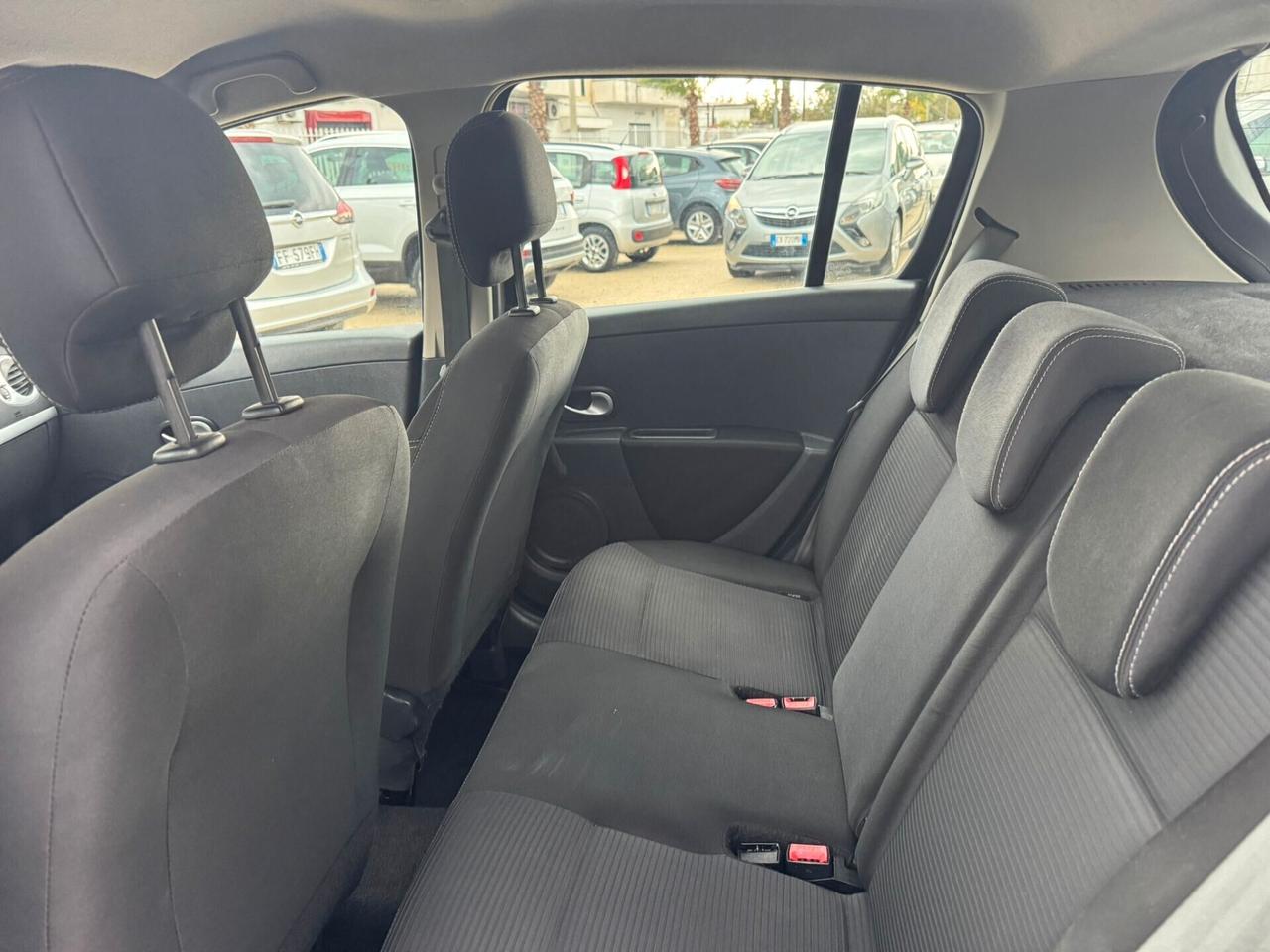 Renault Clio 1.2 16V 5 porte Live!