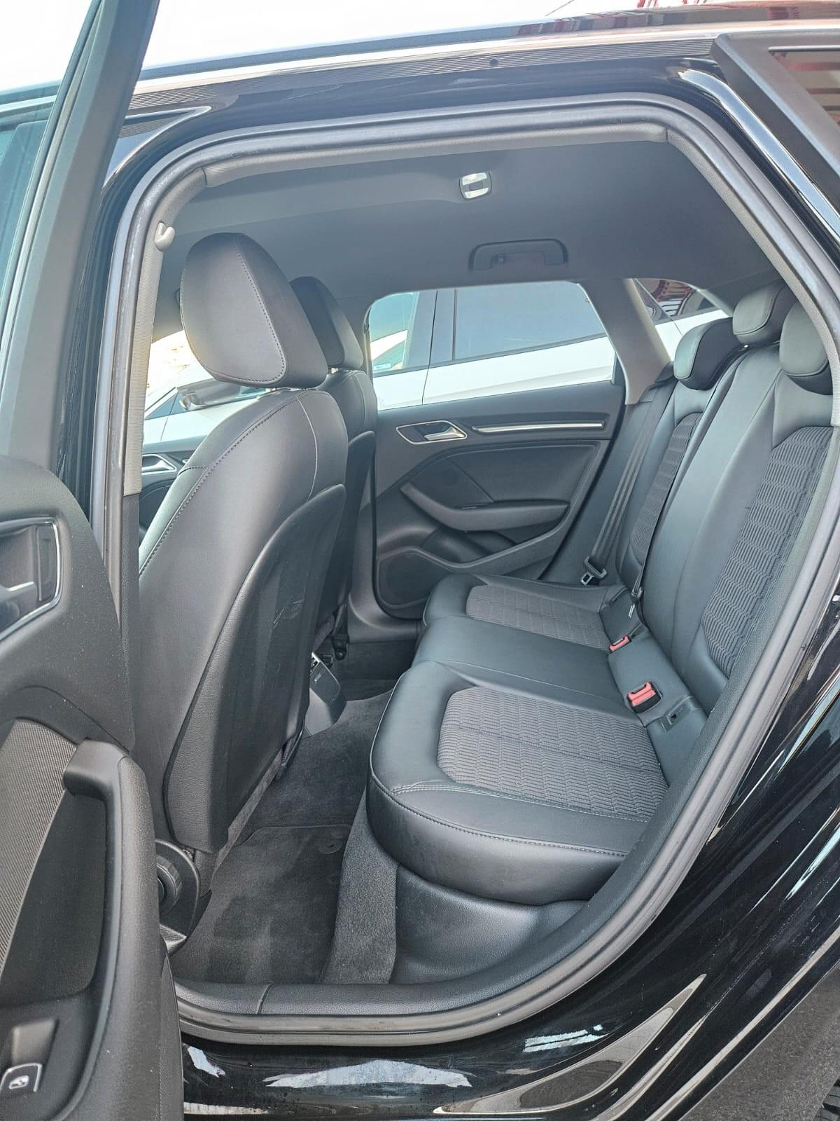 Audi A3 SPB 1.6 TDI 115cv S-TRONIC DESIGN