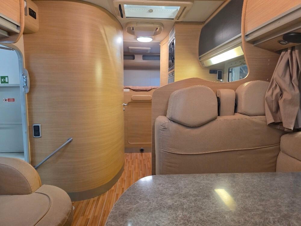 CAMPER ROLLER TEAM PEGASO GARAGE LIVING