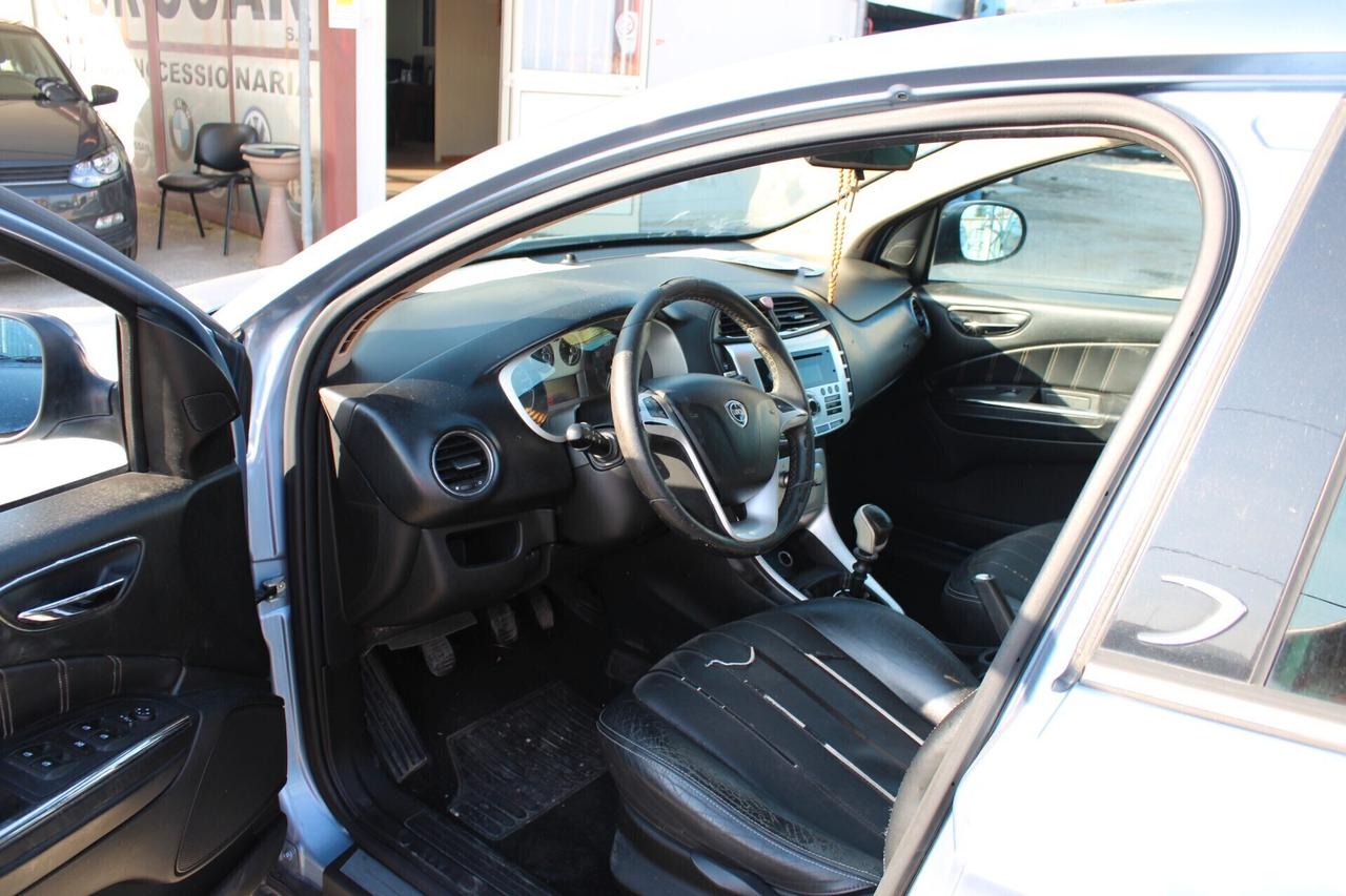 Lancia Delta 1.6 MJT DPF