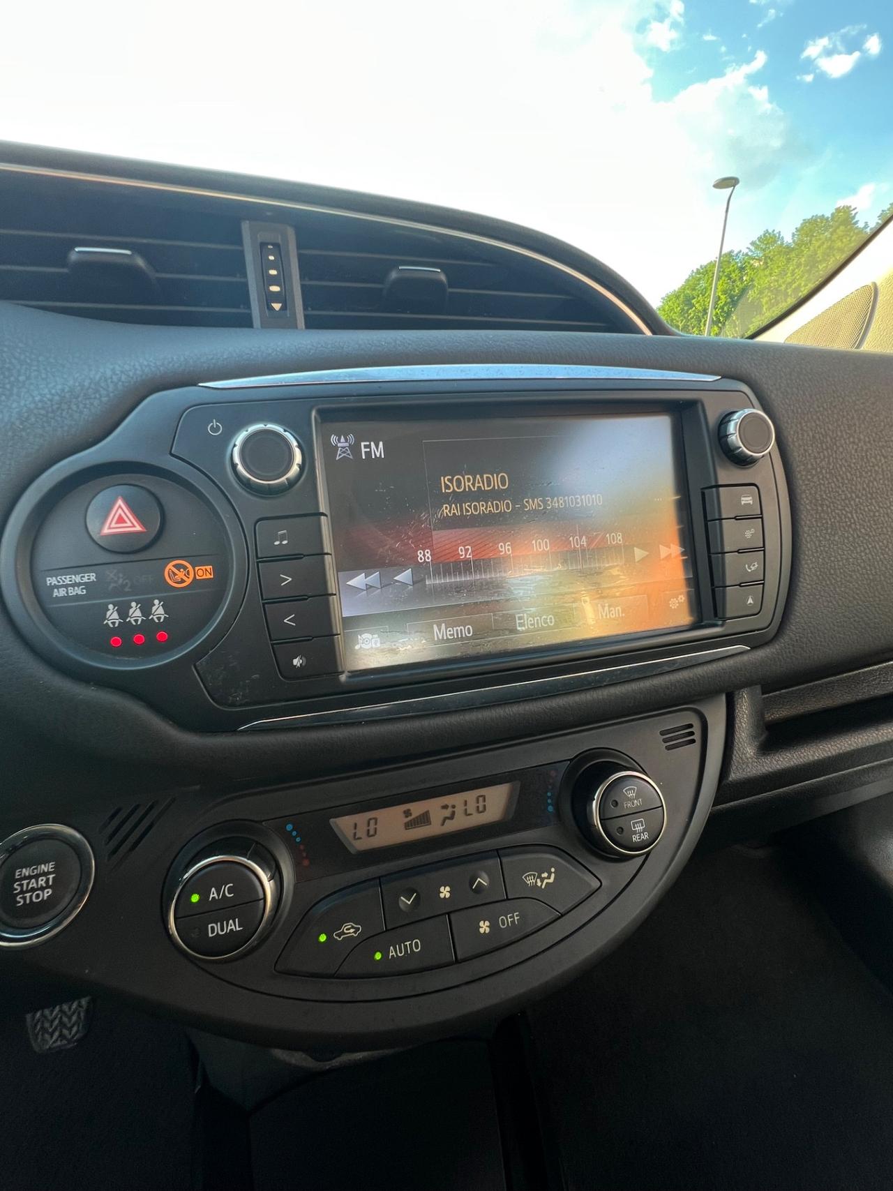 Toyota Yaris 1.0 5 porte Lounge