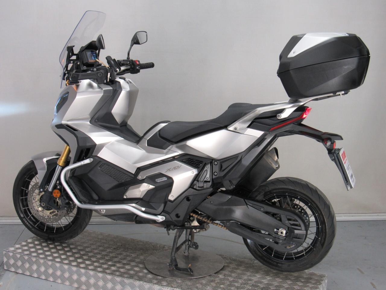 Honda X-ADV 750 ABS DCT