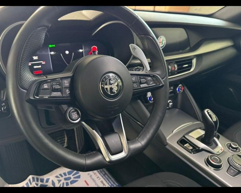 Alfa Romeo Stelvio 2.2 Turbodiesel 160 CV AT8 RWD Sprint