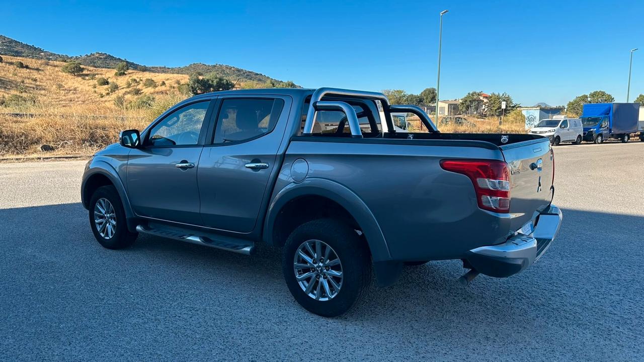 Mitsubishi L200 2.4 DI-D/181CV Double Cab Intense Hp Mivec