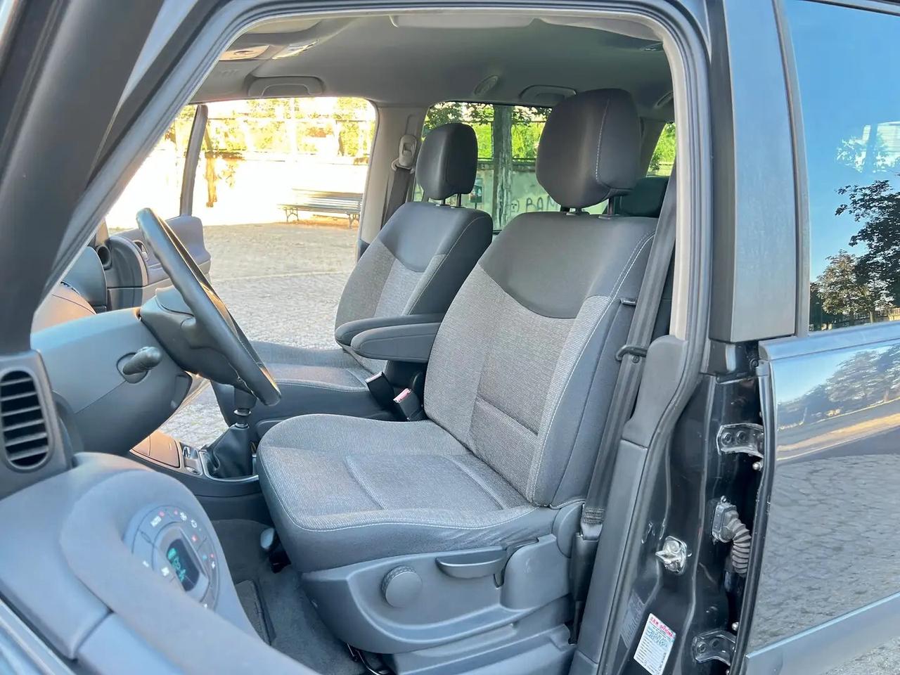 Renault Grand Espace 2.0 dCi 16v 130cv 6M. 7 Posti Style