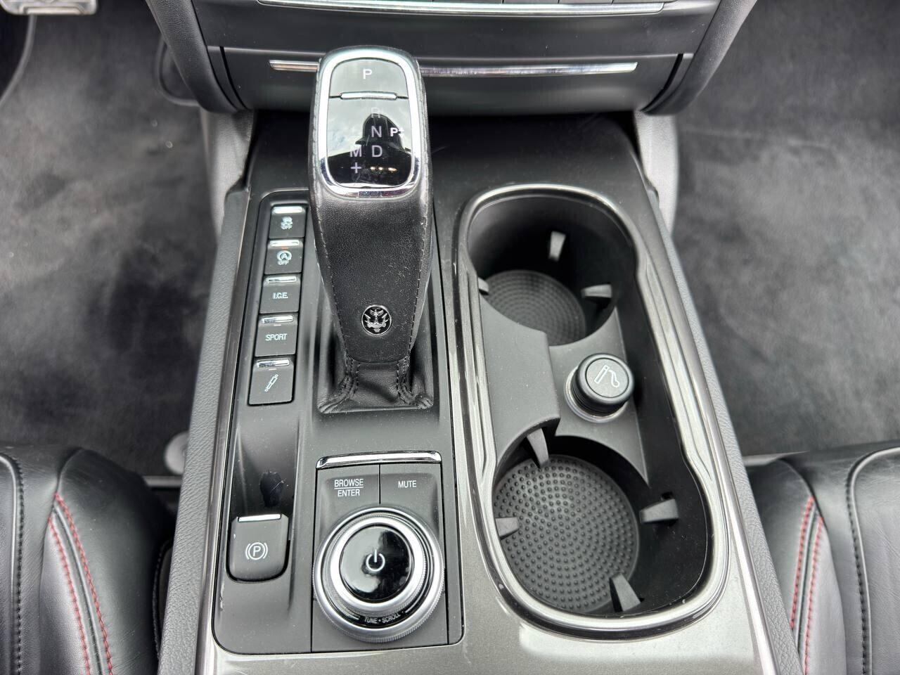 Maserati Ghibli L4 330 CV MHEV Gransport Tetto Ful