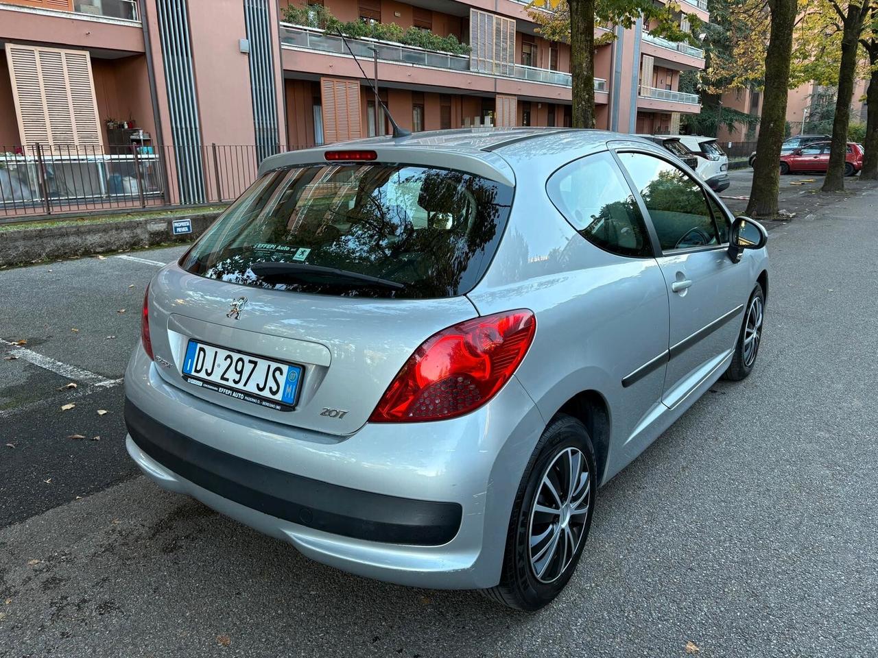 Peugeot 207 1.4 HDi 70CV 3p. X Line disel