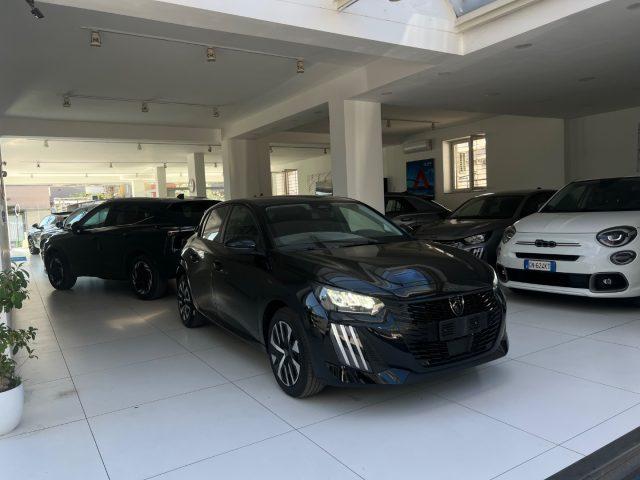 PEUGEOT 208 Hybrid 110 e-DCS6 Business da?199,00 mensili