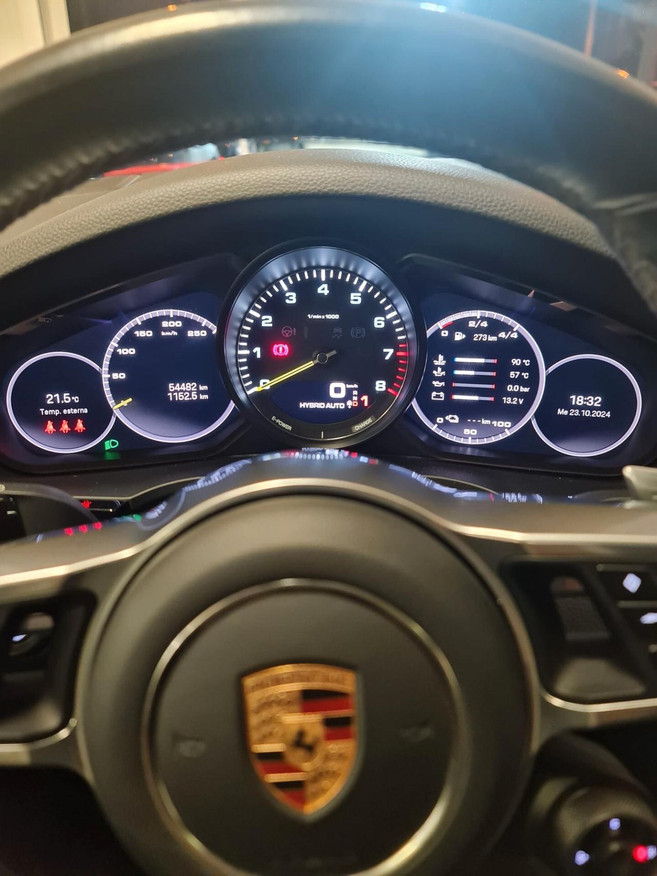 Porsche Cayenne Coupé 3.0 V6 E-Hybrid Platinum Edition