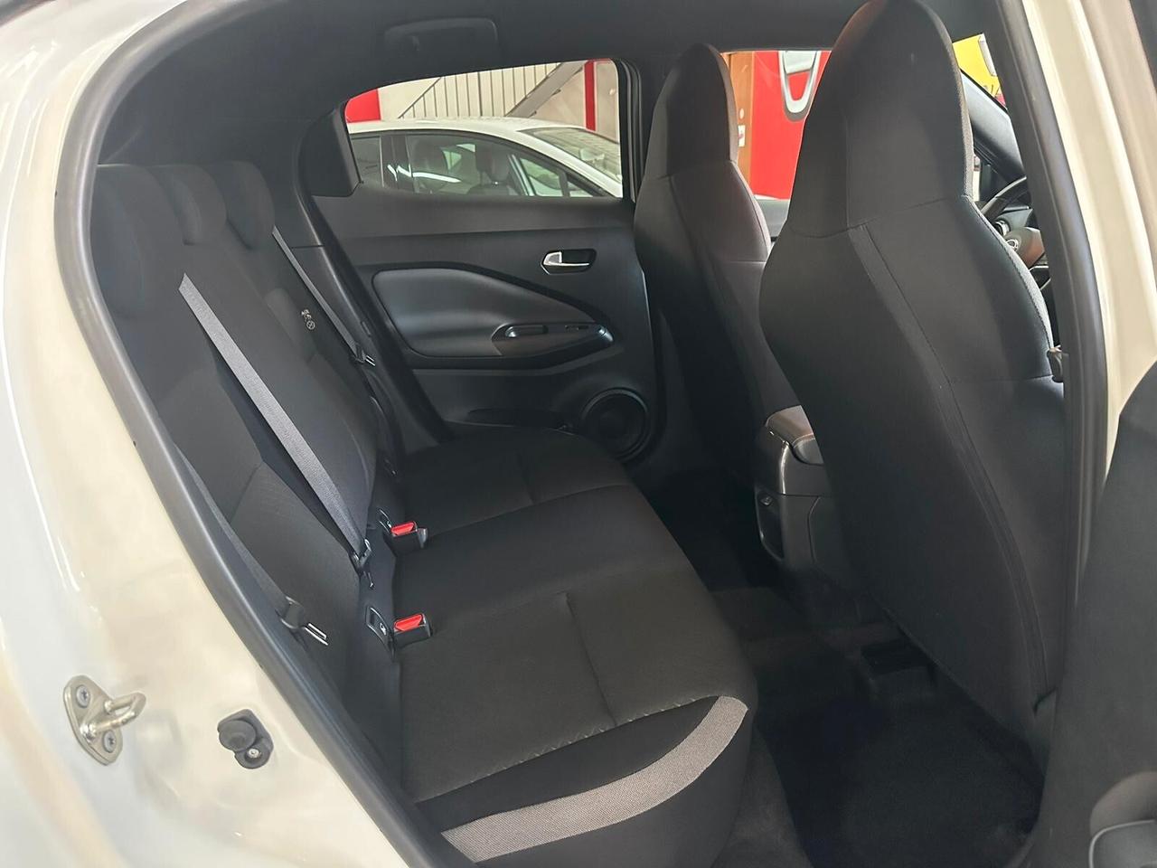 Nissan Juke 1.0 DIG-T 114 CV N-Connecta