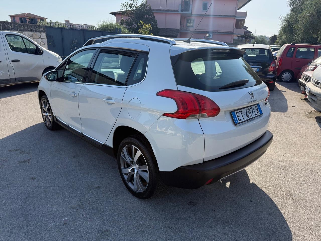 Peugeot 2008 1.6 e-HDi 115 CV Stop&Start Allure