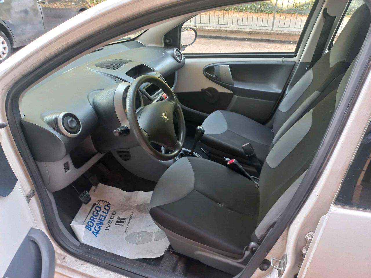 Peugeot 107 1.0 68CV 5p. Desir