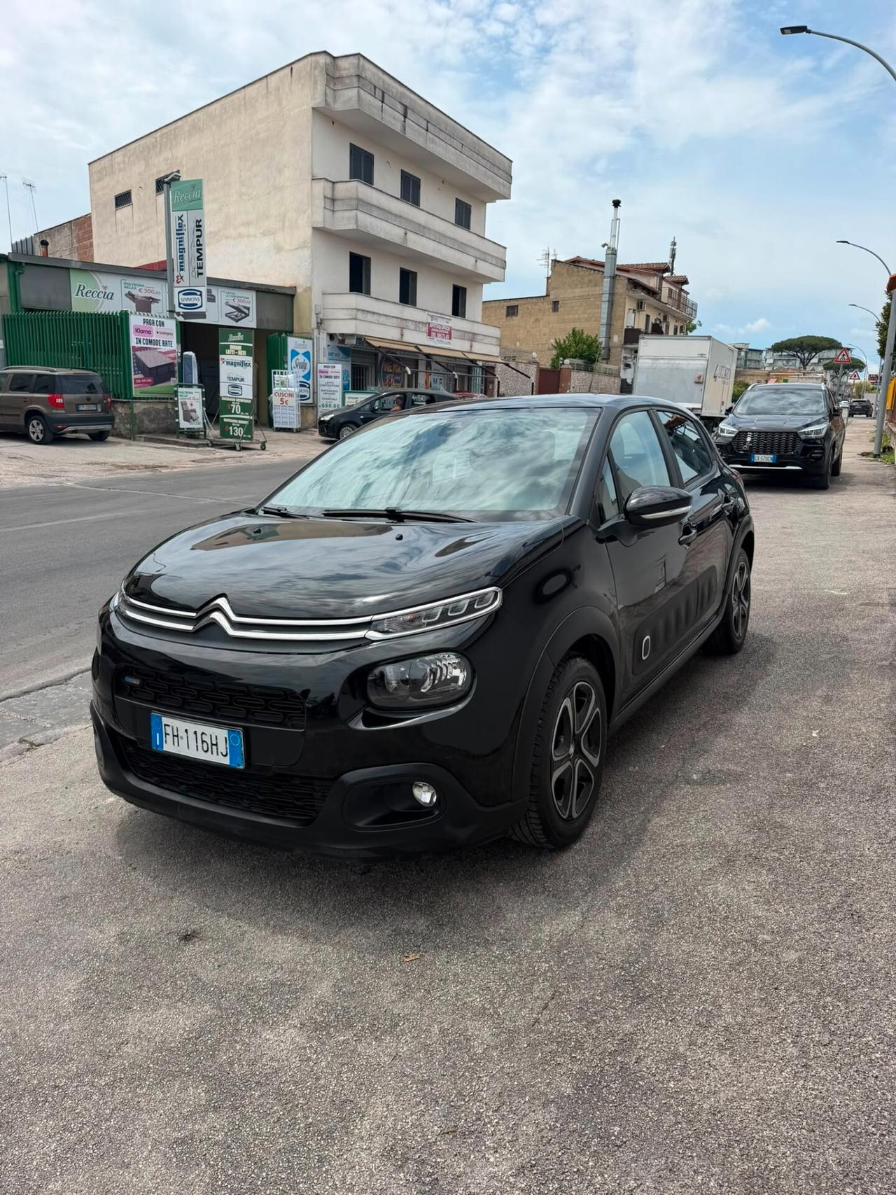 Citroen C3 III 2017 1.2 puretech Shine 82cv