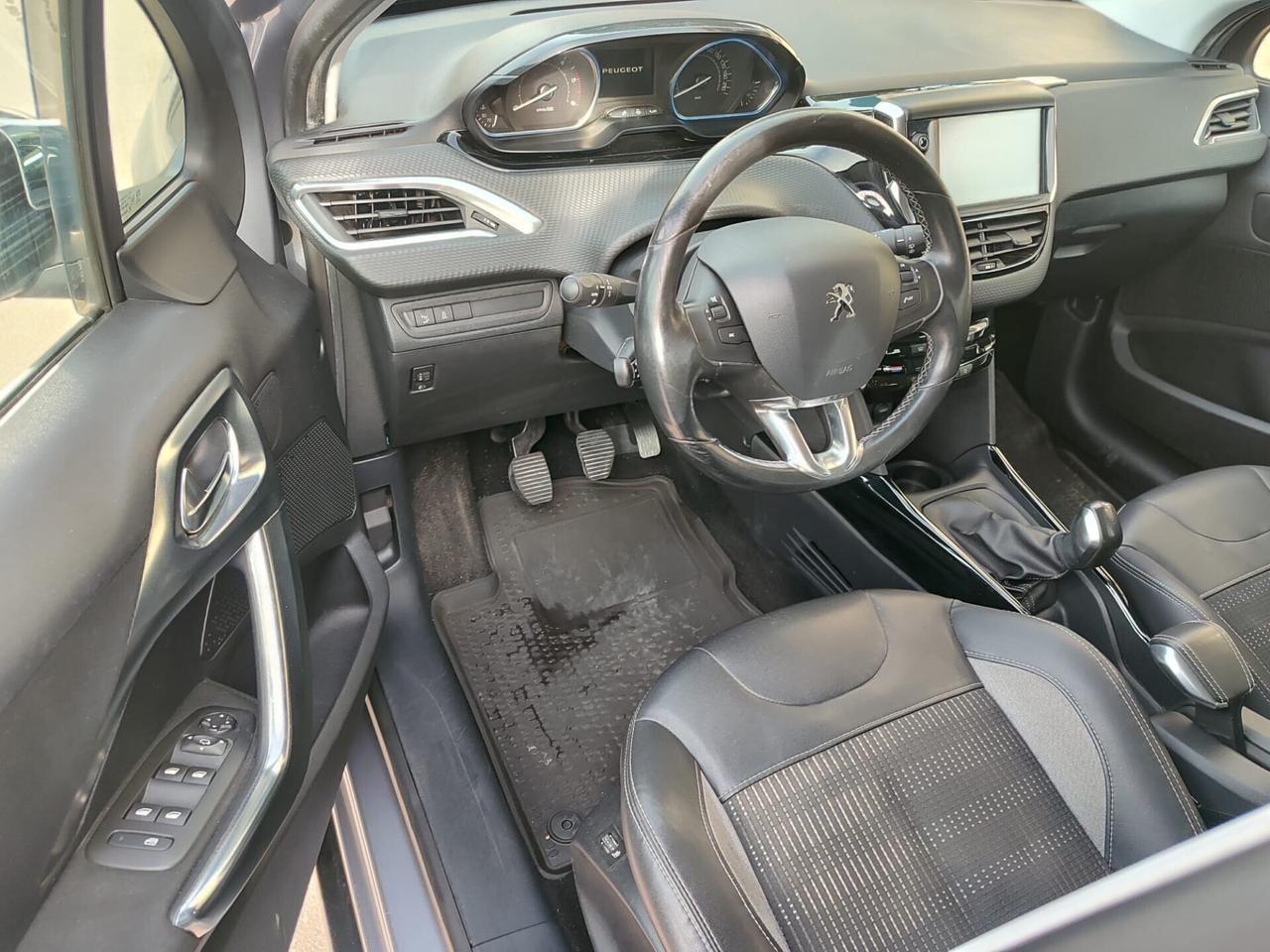 Peugeot 2008 1.6 BlueHDi 100 CV ALLURE 2016