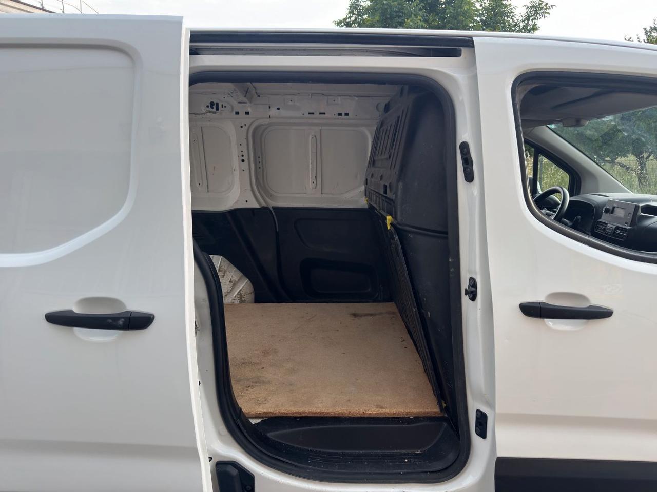 Opel Combo 1.5 D 100 CV 1000 KG(L1 PC-TN-)CRUISE-PASSO CORTO