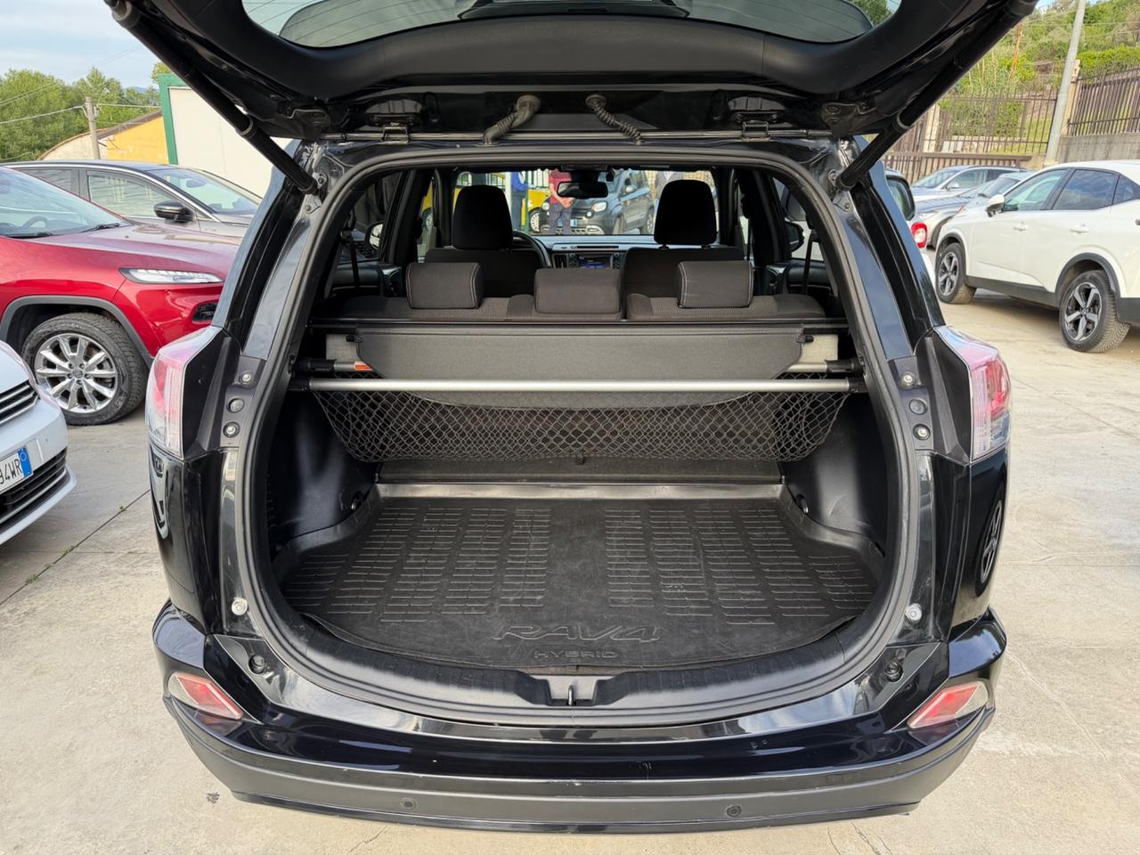 Toyota RAV 4 RAV4 2.5 Hybrid 2WD Lounge