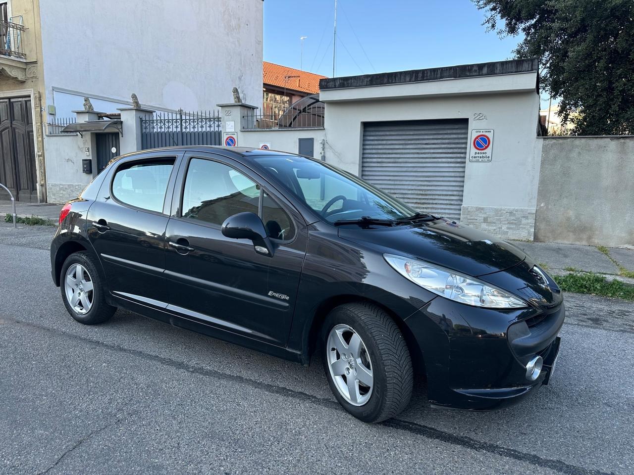 Peugeot 207 1.4 8V 75CV 5p. X Line ECO GPL