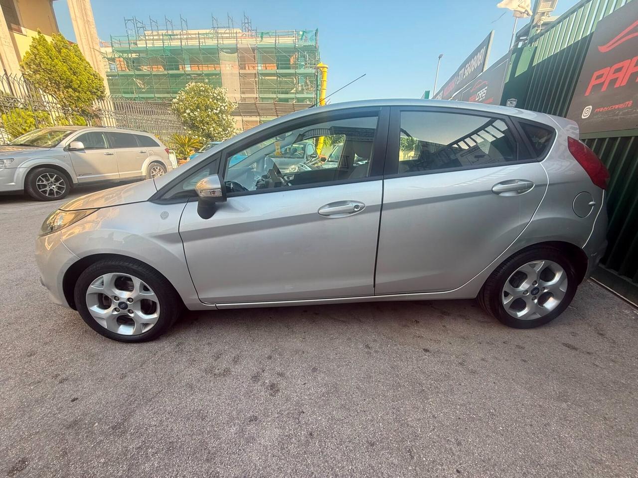 Ford Fiesta 1.4 5 porte Bz.- GPL VALIDITA' FINO AL 2032
