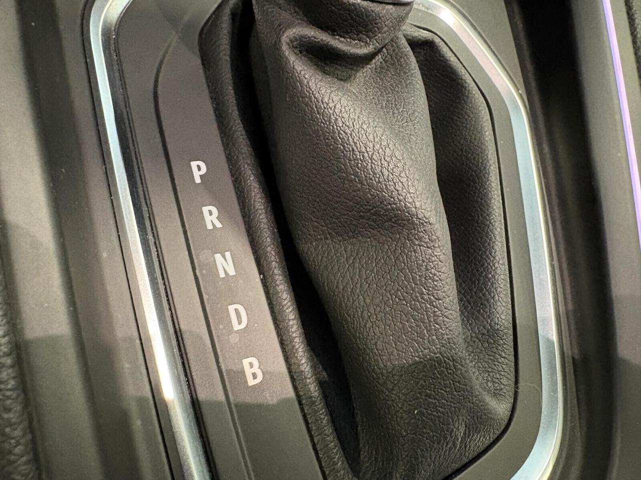 Renault Clio INTENS Full Hybrid E-Tech 140 CV 5 porte UNICO PR.