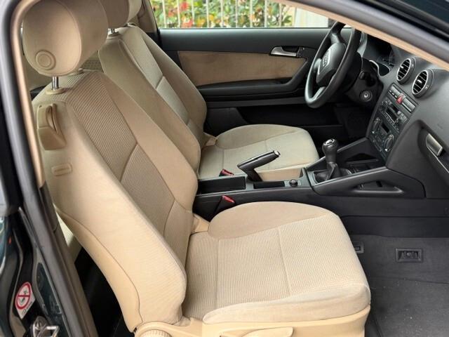 Audi A3 1.6 Ambition 3 porte