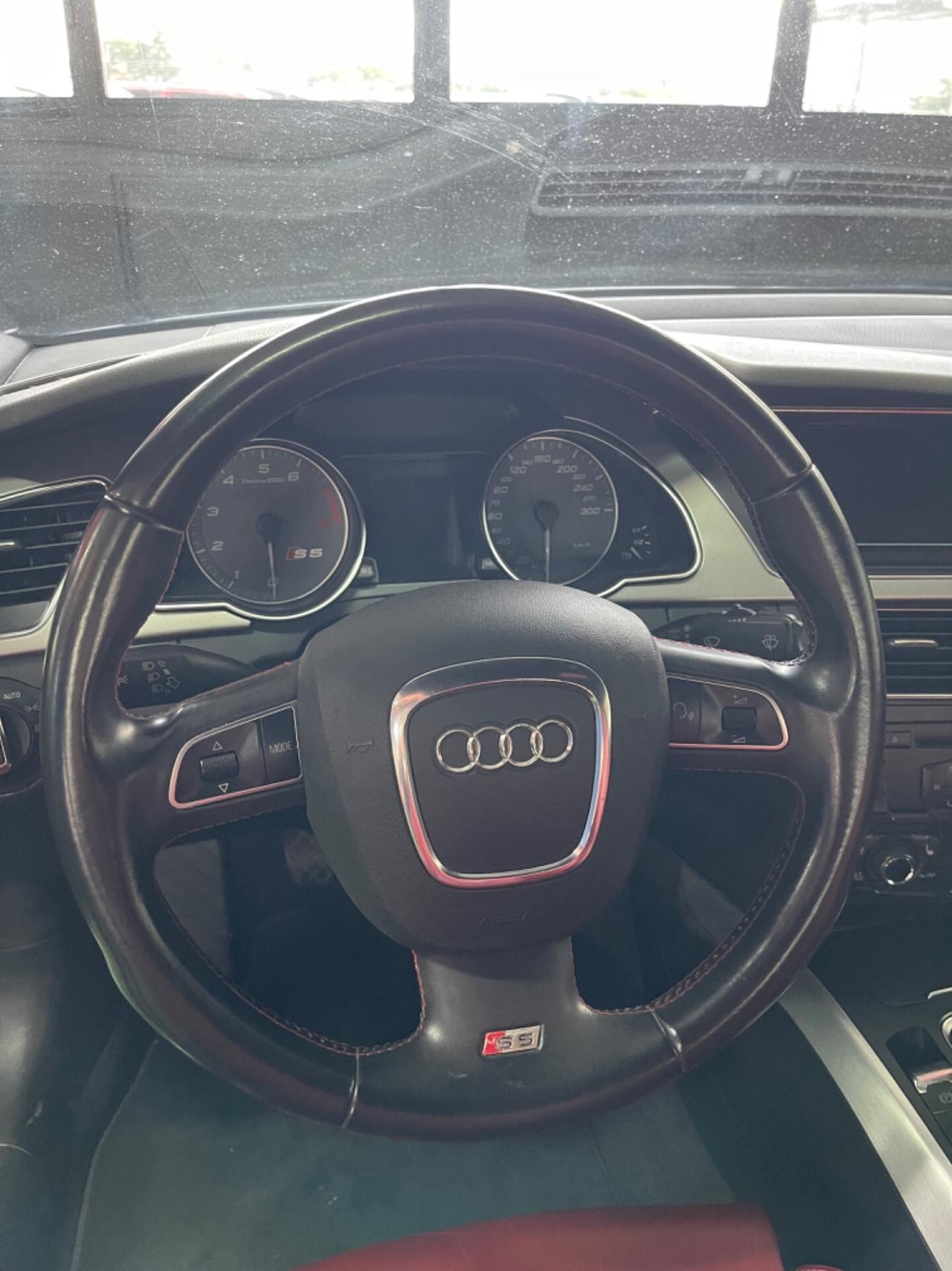 Audi S5 4.2 V8 Quattro Manuale PERMUTE RATE