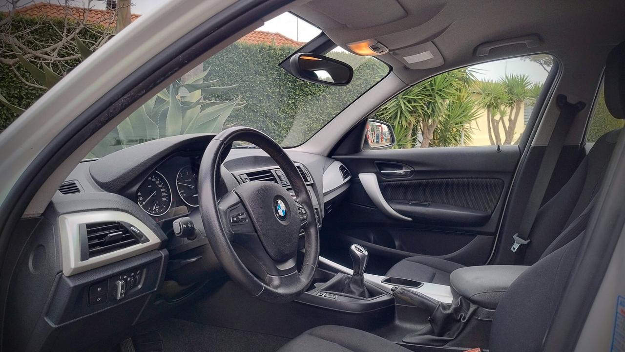 Bmw 116 116d 5p. Efficient Dynamics Urban