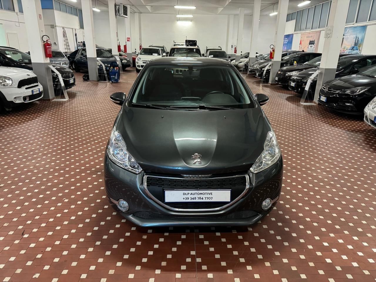 Peugeot 208 1.4 HDi 68 CV 5 porte Allure NEOPATENTATI