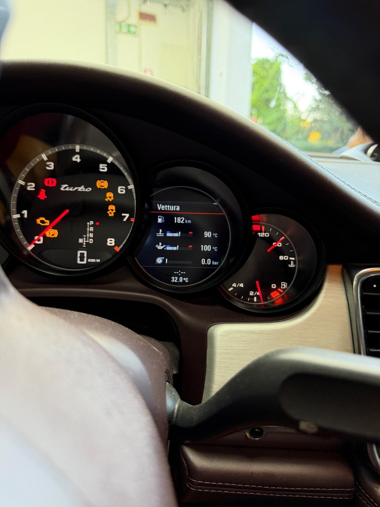 Porsche Panamera 4.8 Turbo BOOK SERVICE
