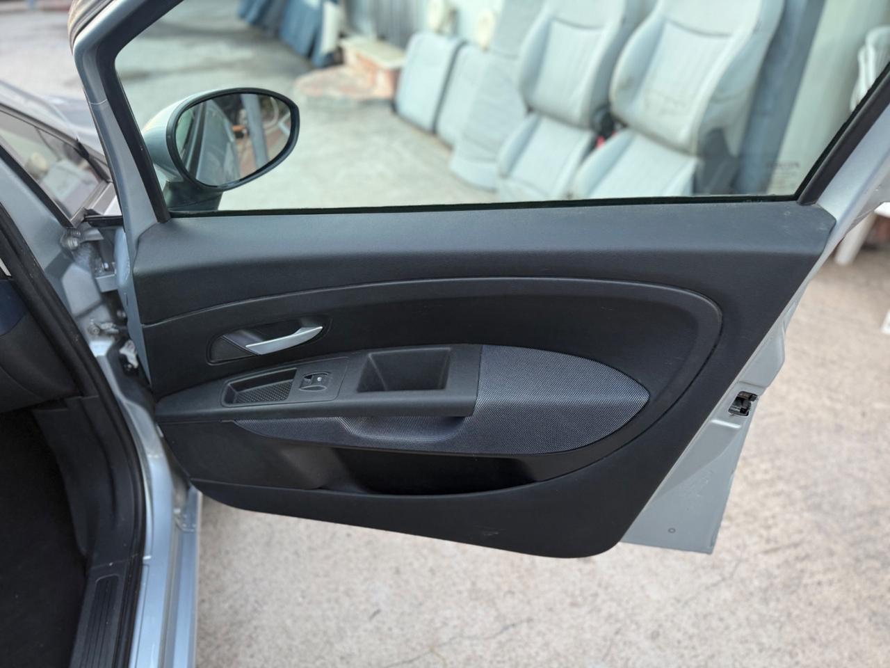 Fiat Grande Punto 1.2 5 porte Dynamic KM CERTIF