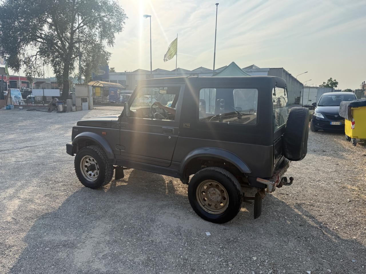 Suzuki SJ Samurai 1.3i cat Cabriolet De Luxe