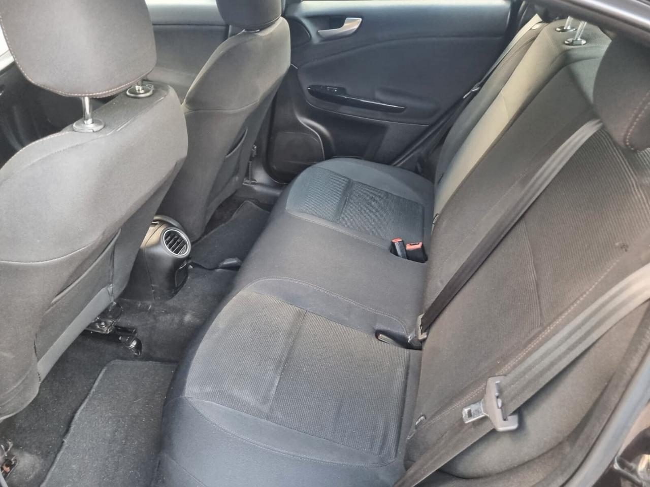 Alfa Romeo Giulietta 1.6 JTDm-2 105 CV