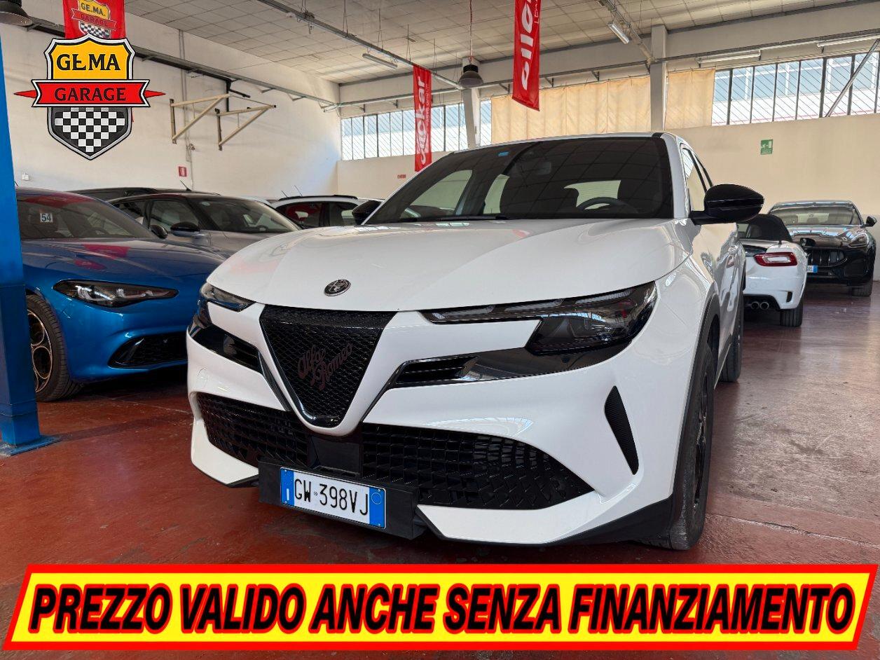 Alfa Romeo Junior 1.2 ibrida 145cv edct6