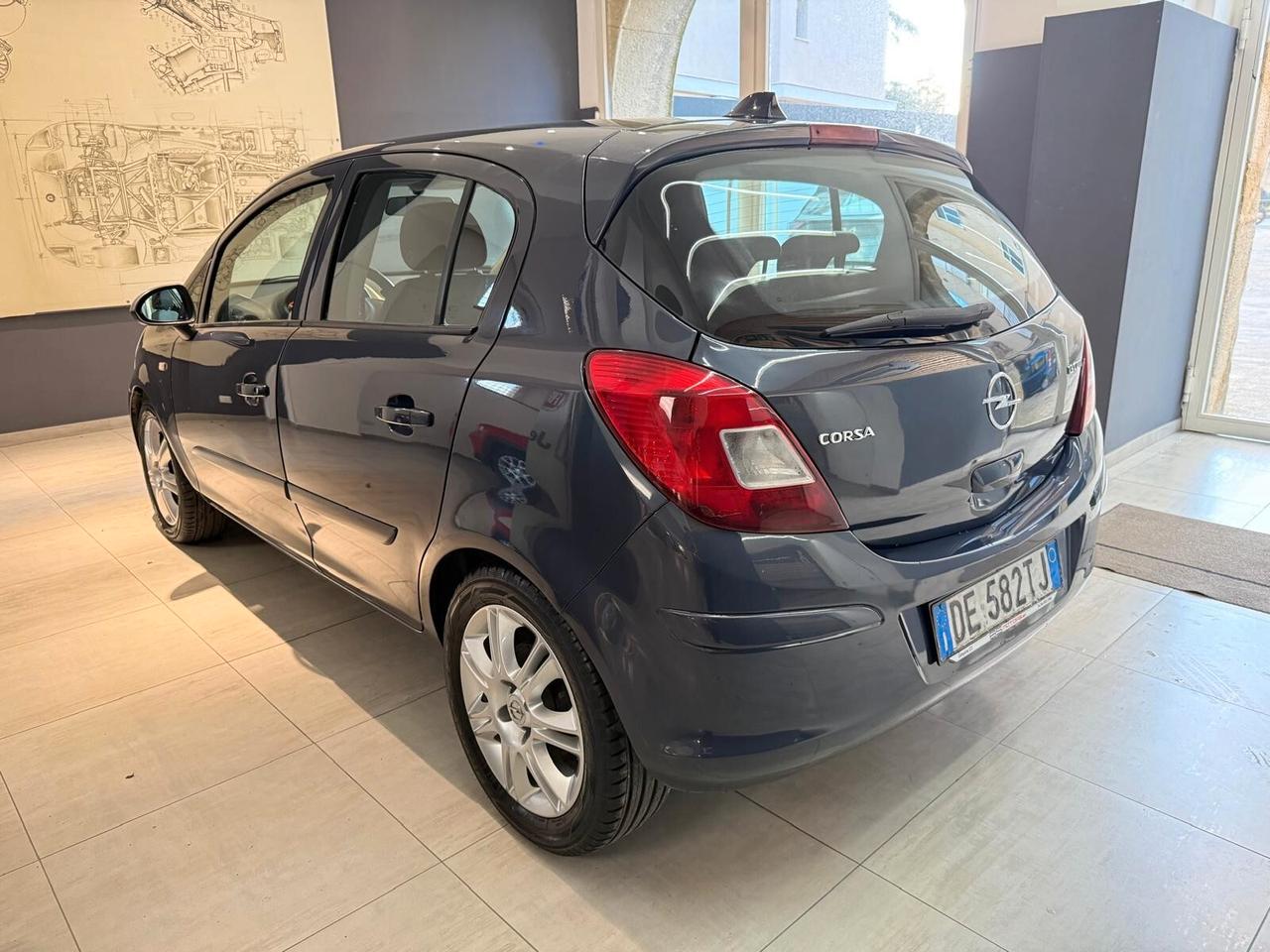 Opel Corsa 1.3 CDTI 75CV 5 porte Cosmo