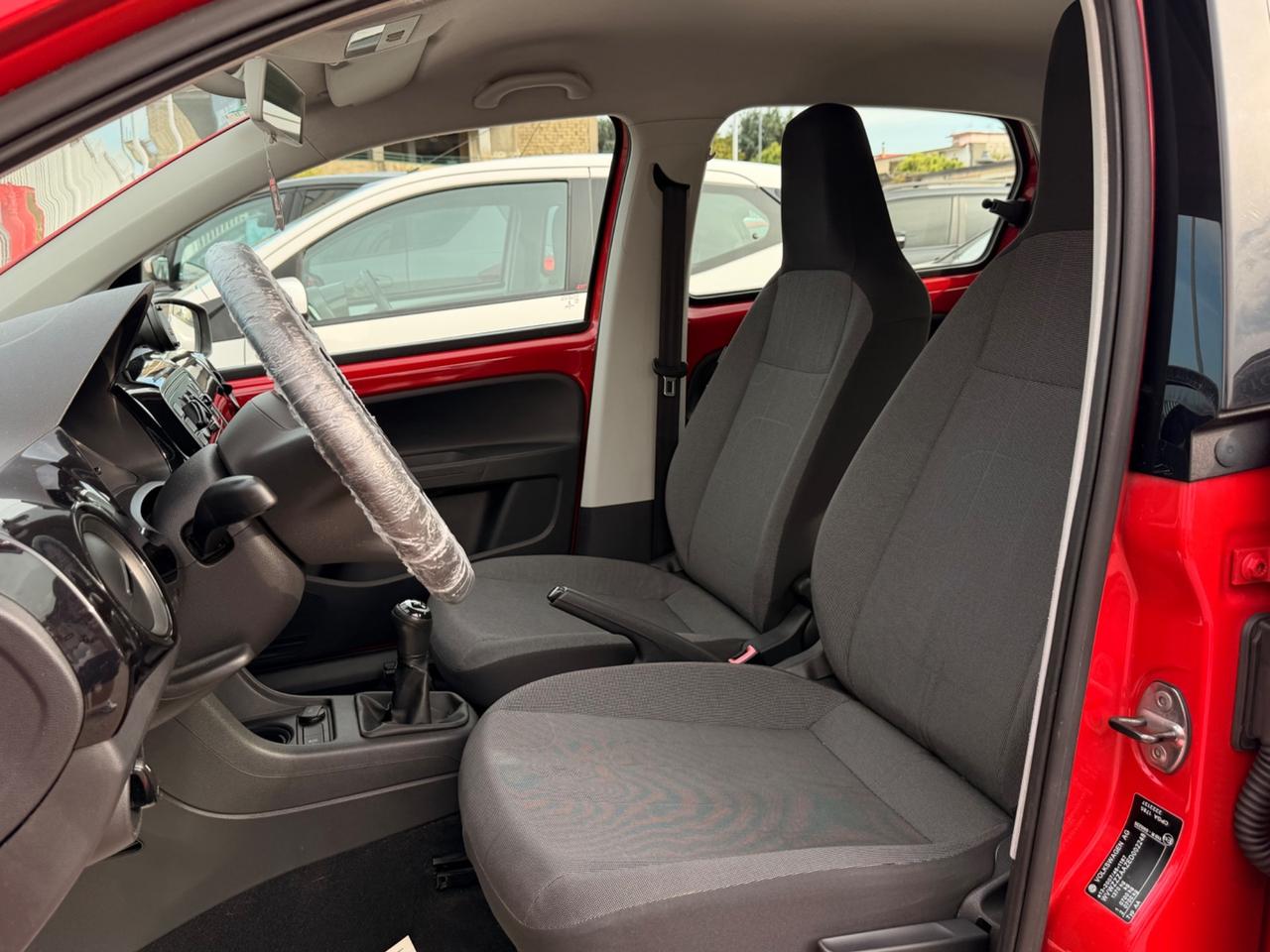 Volkswagen up! 1.0 high-UP METANO DI SERIE