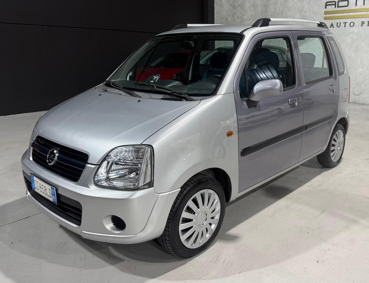 Opel Agila 1.0 12v Enjoy (edition) c/abs Bicolor