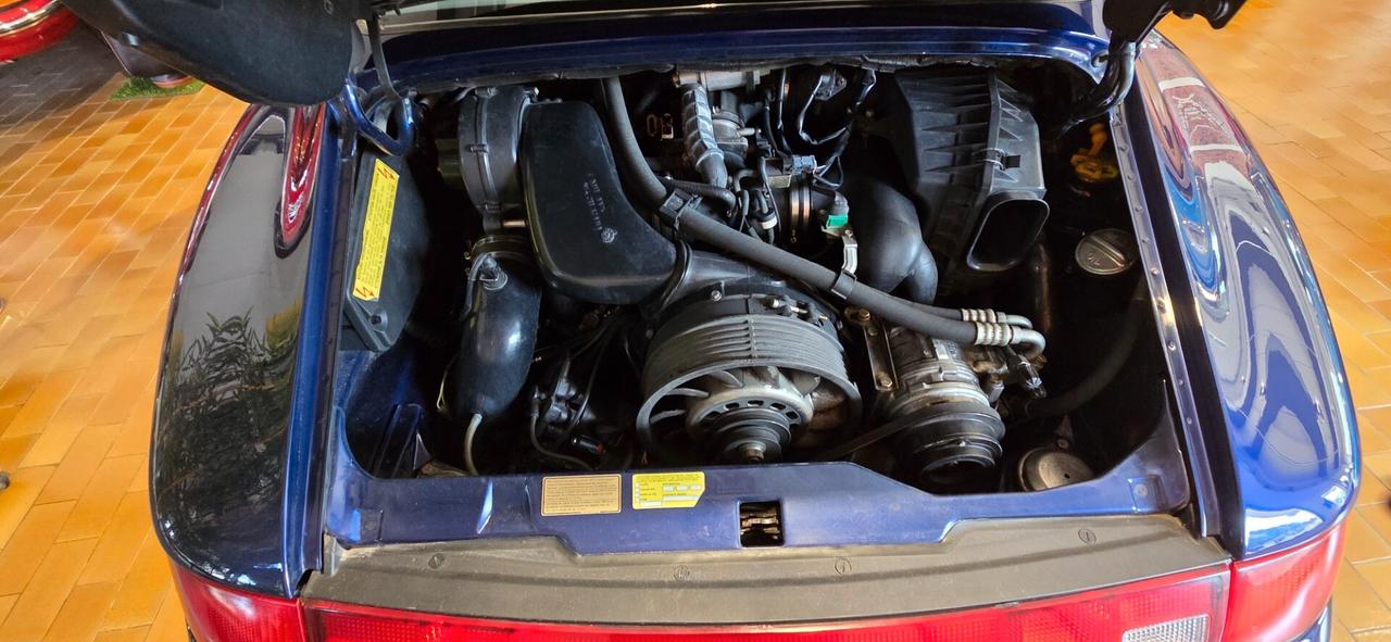 Porsche 911 993 Porsce Carrera2 Book service asi oro italia