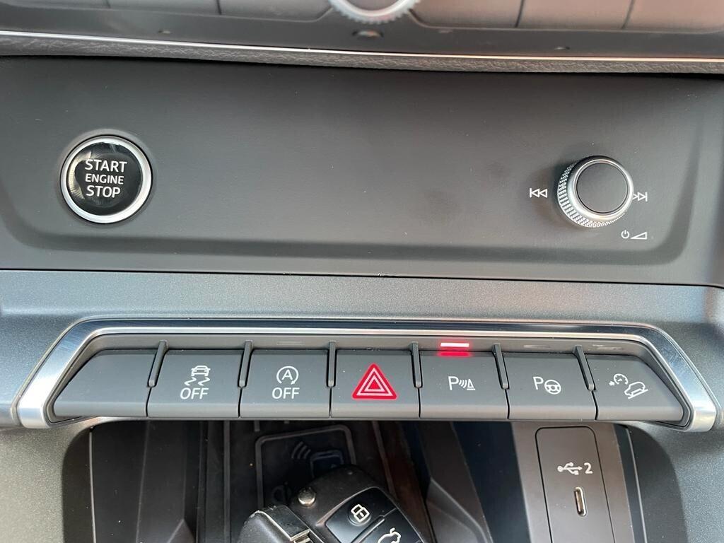 Audi Q3 35 TFSI S line edition