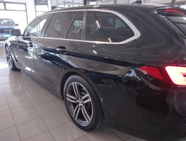 BMW 520 d 48V Touring Business