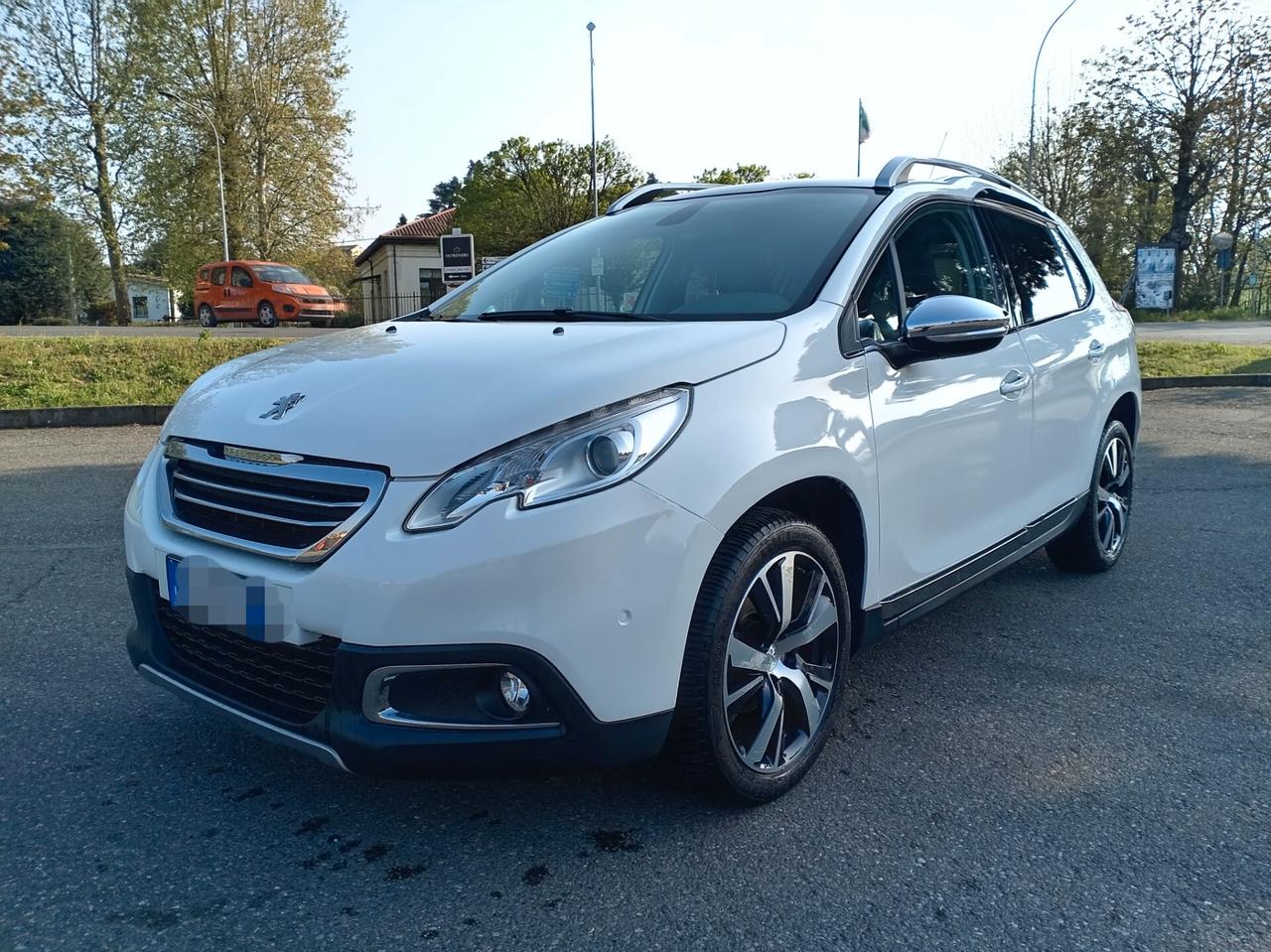 Peugeot 2008 1.6 e-HDi 92 CV Stop&Start Allure