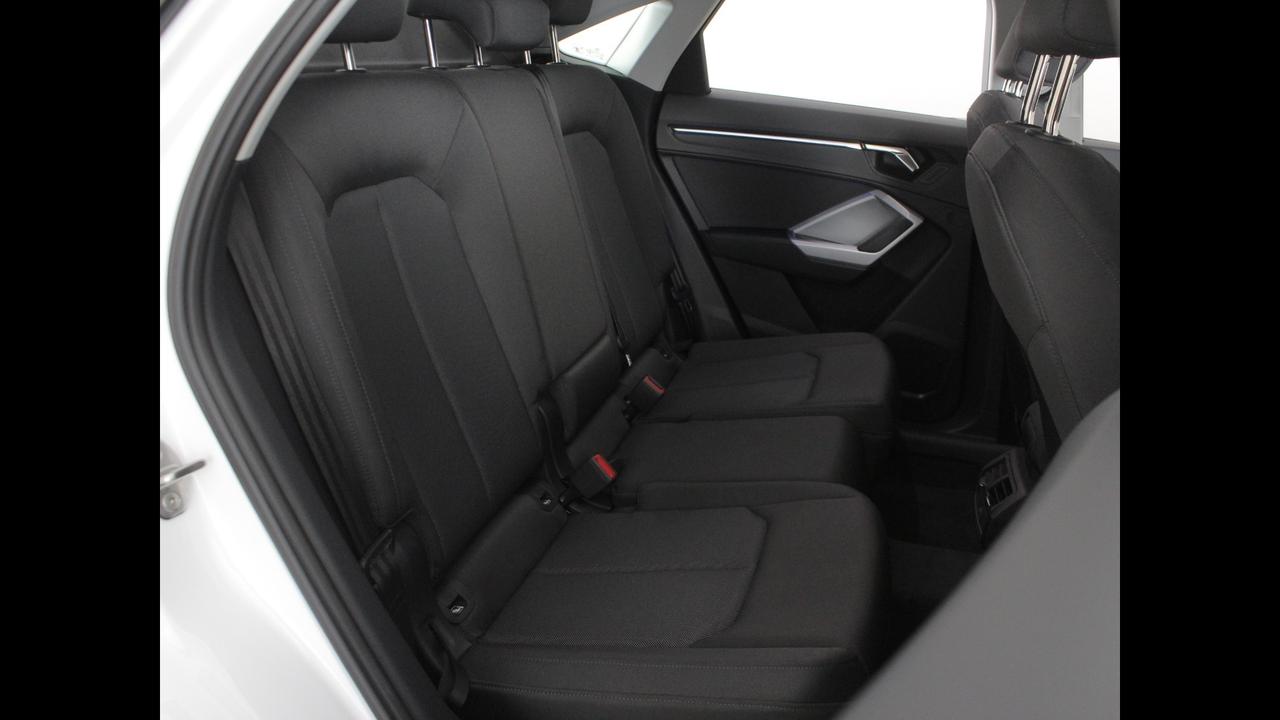 AUDI Q3 2019 Sportback - Q3 Sportback 45 1.4 tfsi e Business Plus