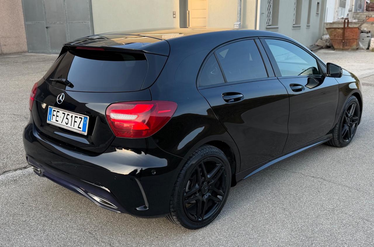 Mercedes-benz A 180 AMG dentro e fuori