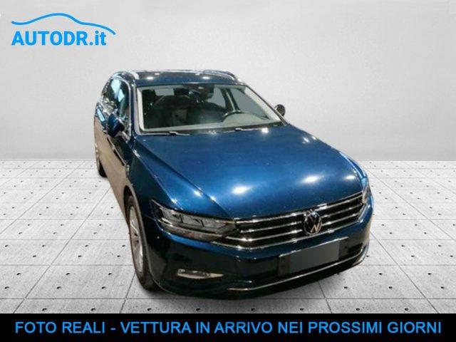 VOLKSWAGEN Passat Variant 2.0 TDI EVO 150cv Business Fari LED, Navi, Ambient