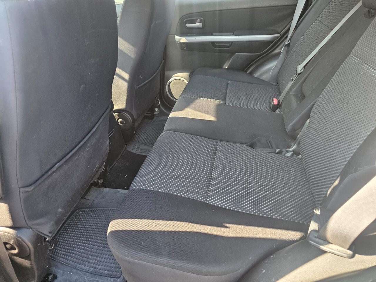 Suzuki Grand Vitara 1.9 DDiS 5 porte