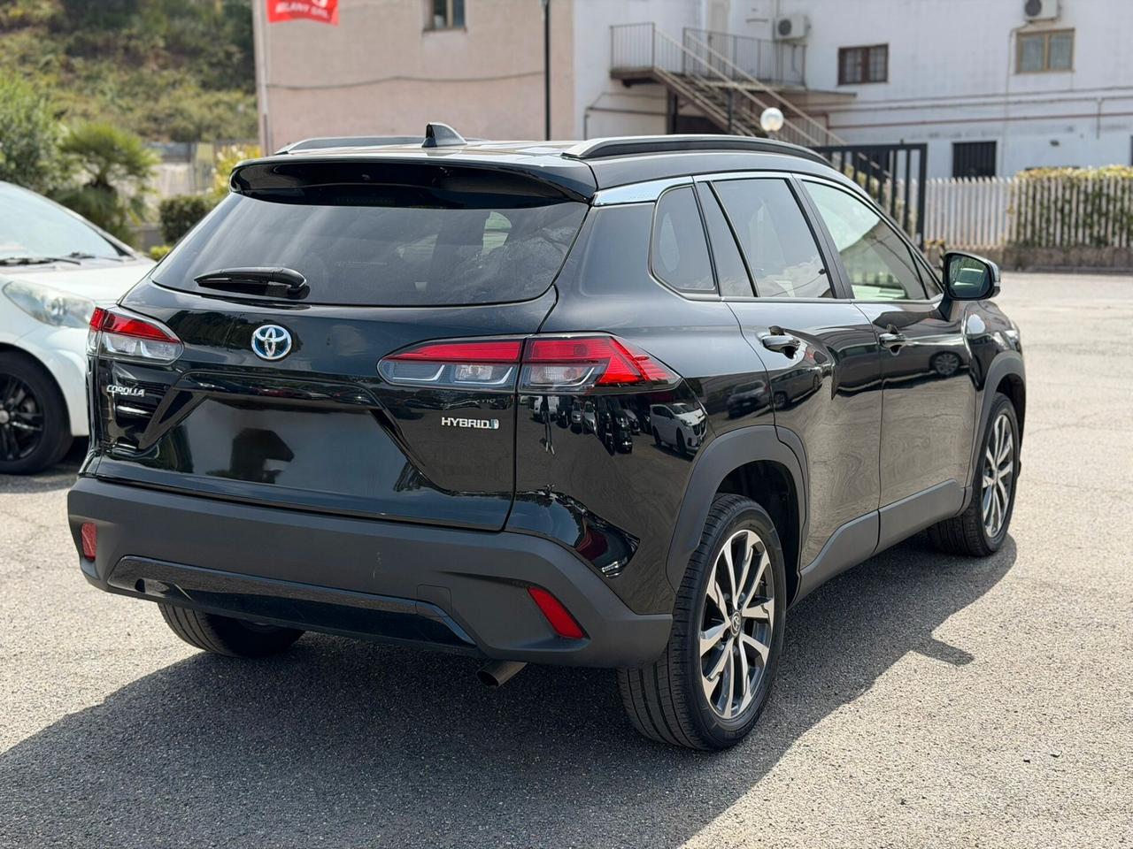 Toyota Corolla Cross 2.0 Hybrid 197 CV E-CVT Trend