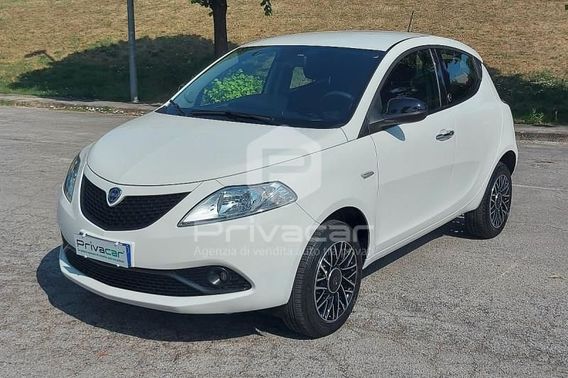 Lancia Ypsilon Ypsilon 0.9 TwinAir 5 porte Metano Ecochic Gold