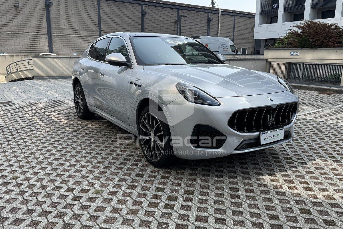 MASERATI Grecale MHEV 300 CV AWD GT
