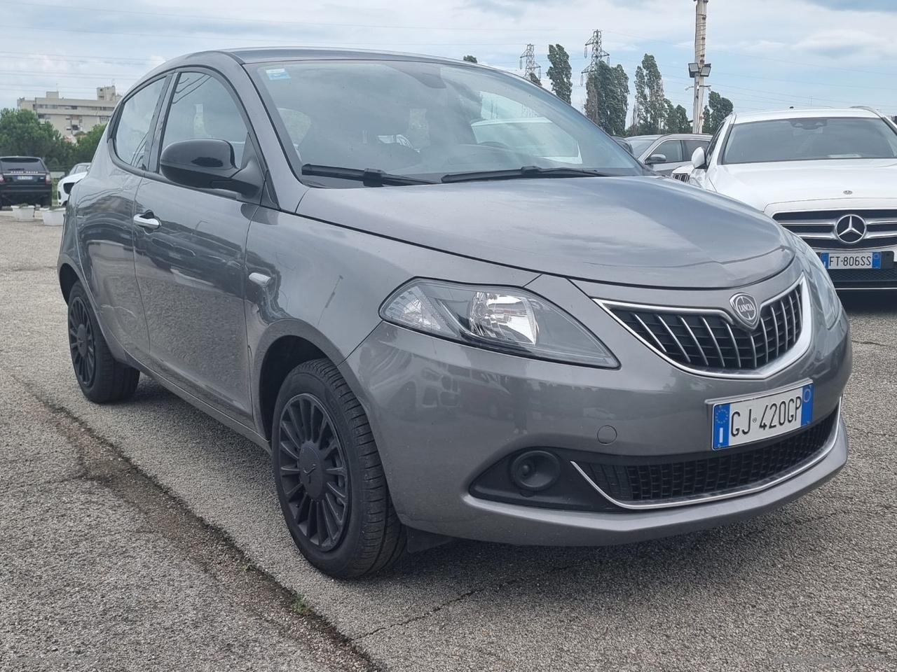 LANCIA Ypsilon 1.0 FireFly 5pS&S Hyb. Eco Silv.