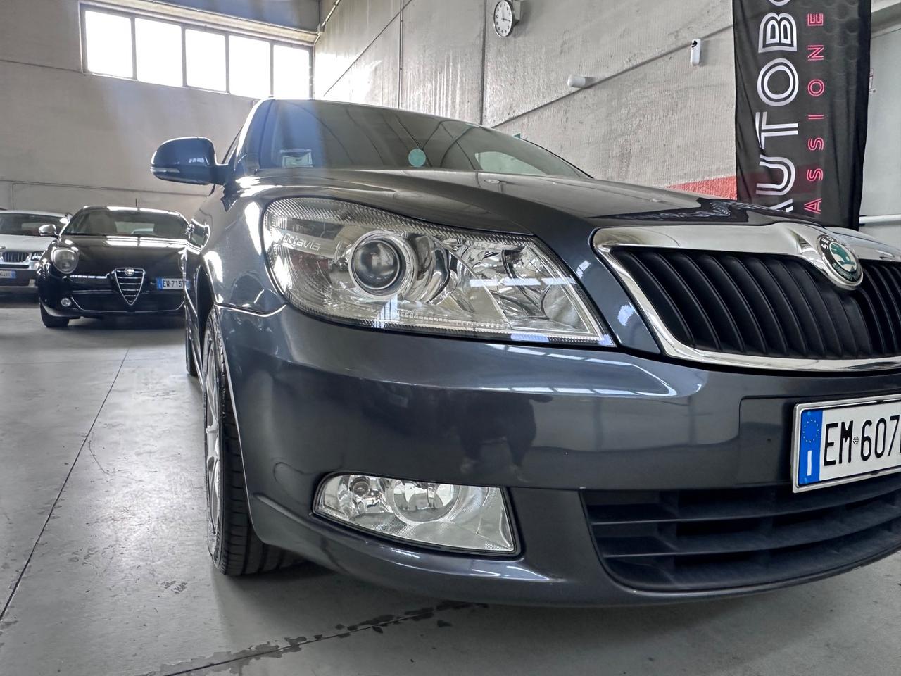 Skoda Octavia 1.6 TDI CR F.AP. Wagon Elegance