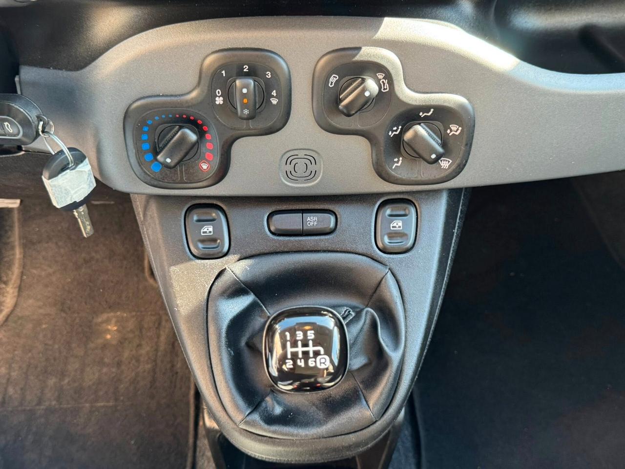 FIAT PANDA 1.0 FIREFLY HYBRID CITY LIFE PERFETTA