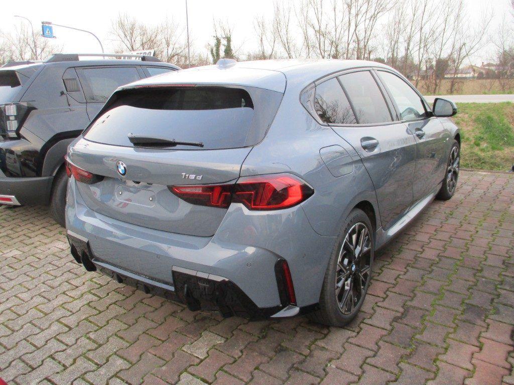BMW 118 d MSport - Led/CarPlay/SediliRisc.